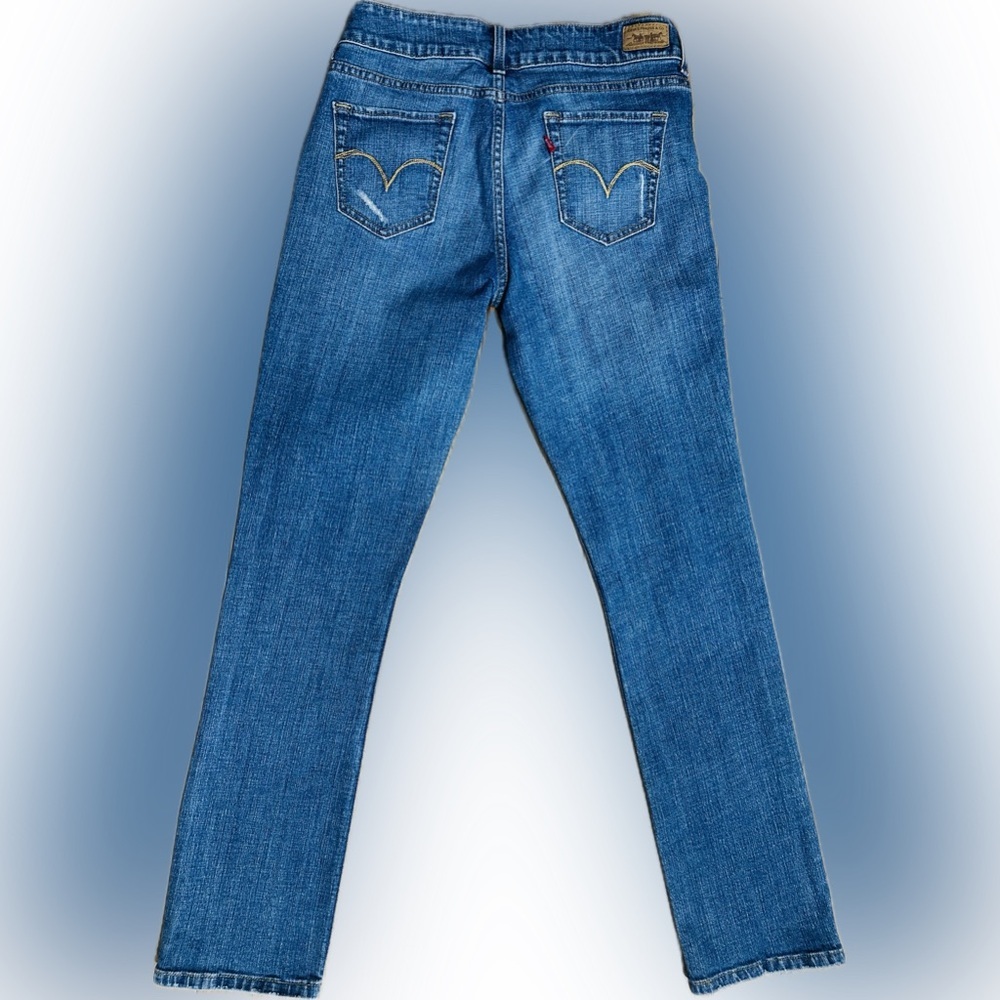 EUC Levi's 526 SZ 6 Blue straight leg 5-pocket jean lightly distressed/waist 29” - Picture 5 of 7